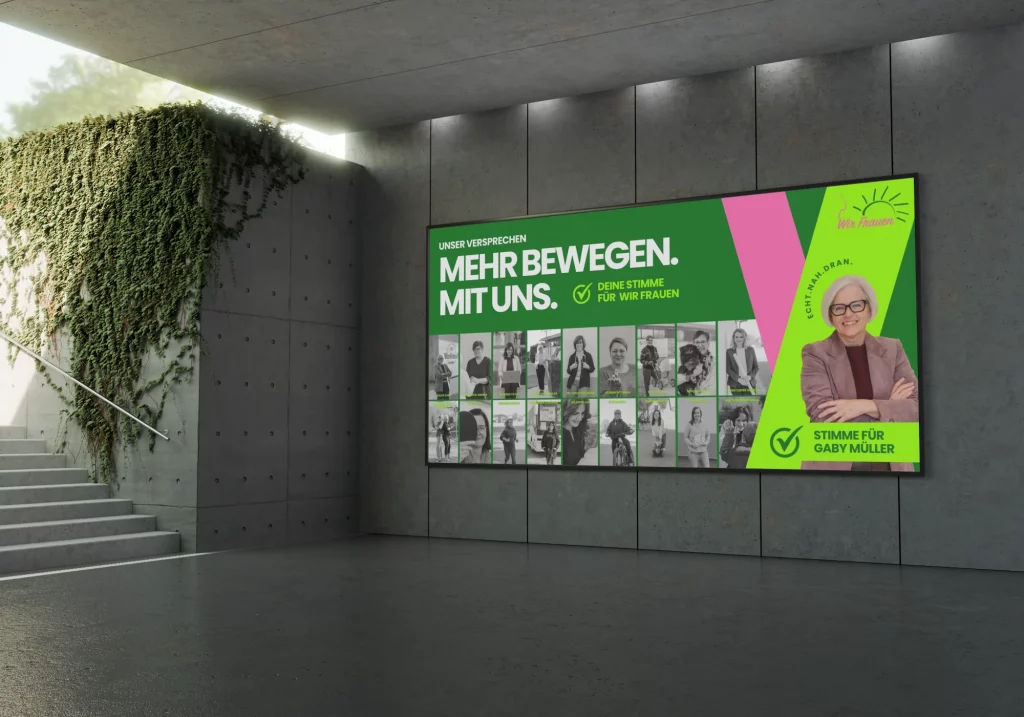 Wahlwerbung für Wir Frauen Pilsting in Form eines Bauzaunbanners